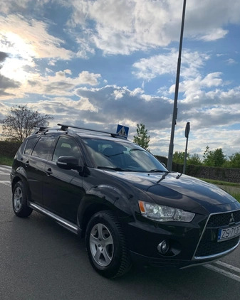 Mitsubishi Outlander cena 30000 przebieg: 208440, rok produkcji 2010 z Szczecin małe 191